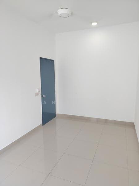 Rumah Teres 2.5-Tingkat untuk Dijual di Setia Alam (Selangor) - Janie Lee - Bedroom - PropertyGuru.com.my