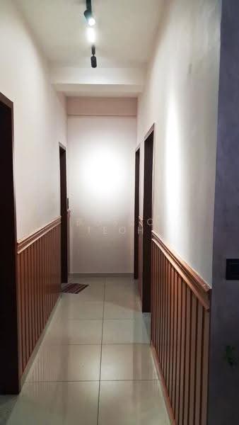 Kondominium untuk Disewa di Havana Beach Residences - Bosco Teoh - Corridor - PropertyGuru.com.my
