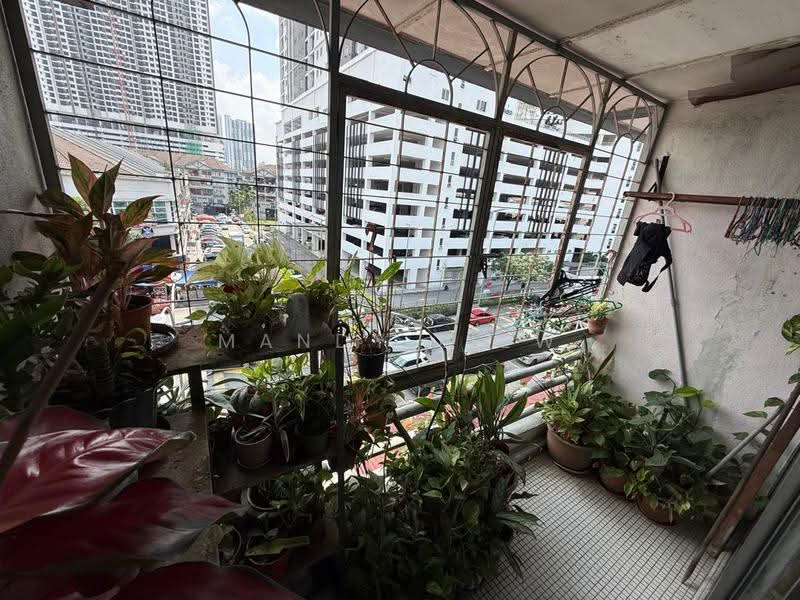 Apartment for Sale at Kuchai Entrepreneurs Park Apartment - Mandy Liew - Balcony - PropertyGuru.com.my