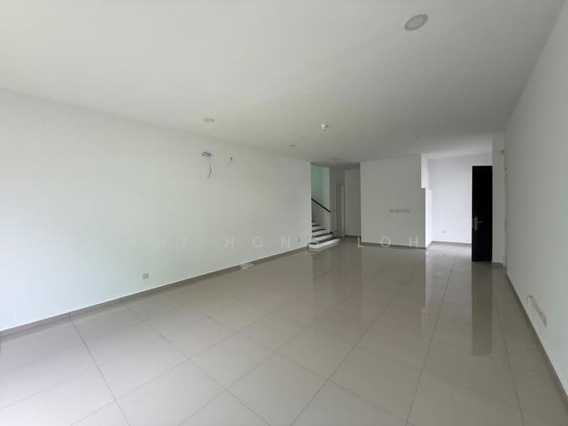 Semi-Detached House for Sale in Cheras (Kuala Lumpur) - Zhi Hong Loh - Living Room - PropertyGuru.com.my