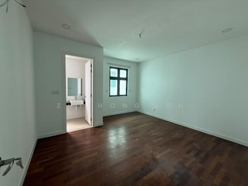 Semi-Detached House for Sale in Cheras (Kuala Lumpur) - Zhi Hong Loh - Bathroom - PropertyGuru.com.my