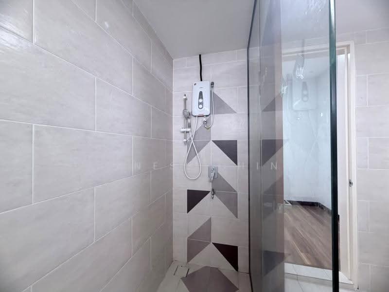 Condominium for Rent at 9Ine (Residensi Sembilan) - Vaness Chin - Bathroom - PropertyGuru.com.my