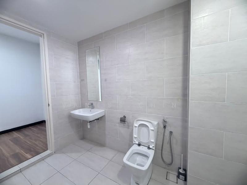 Condominium for Rent at 9Ine (Residensi Sembilan) - Vaness Chin - Bathroom - PropertyGuru.com.my