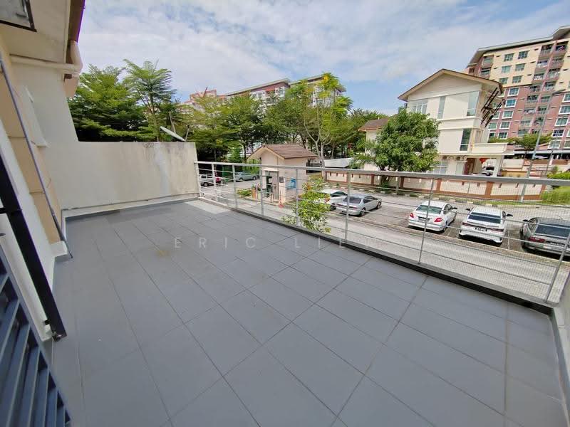 Rumah Teres untuk Dijual di Bandar Mahkota Cheras (Cheras) - Eric Liew - Balcony - PropertyGuru.com.my