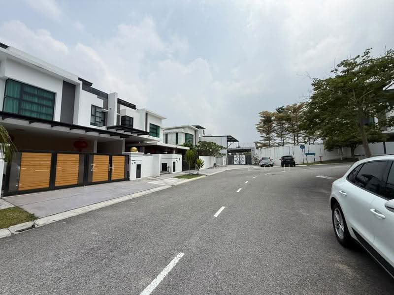 Semi-Detached House for Rent in Cheras (Kuala Lumpur) - Zhi Hong Loh - Exterior - PropertyGuru.com.my