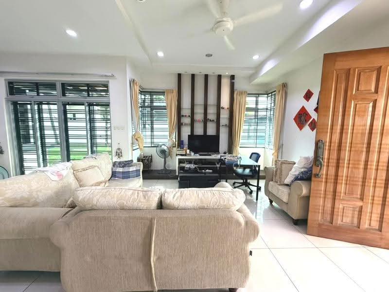 Semi-Detached House for Sale in Taman Gaya (Ulu Tiram) - Janice Yong - Living Room - PropertyGuru.com.my