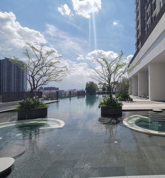 Condominium for Rent at Lexa Residence @ The Quartz WM - Alfred Leow - Pool - PropertyGuru.com.my