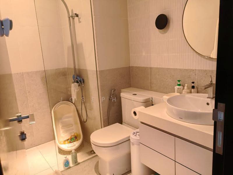 Service Residence for Sale at Clearwater Residences - Joseph Ling - Bathroom - PropertyGuru.com.my