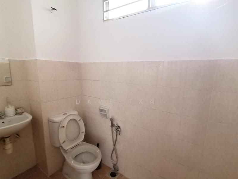 2-storey Terraced House for Sale in Rawang (Selangor) - Dave Tan - Bathroom - PropertyGuru.com.my