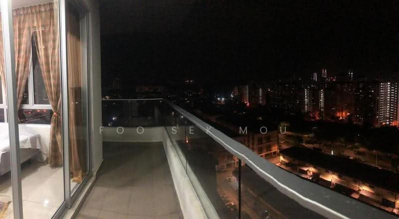 Kediaman Servis untuk Dijual di Platinum Lake PV 21 - Foo Sek Mou - Balcony - PropertyGuru.com.my