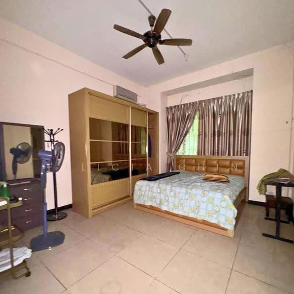 Bungalow House for Sale in Kota Kinabalu (Sabah) - Felicia Chin - Bedroom - PropertyGuru.com.my