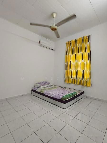 Rumah Teres 1-Tingkat untuk Dijual di Taman Seri Petaling (Kulim) - Mei Yee Lee - Bedroom - PropertyGuru.com.my