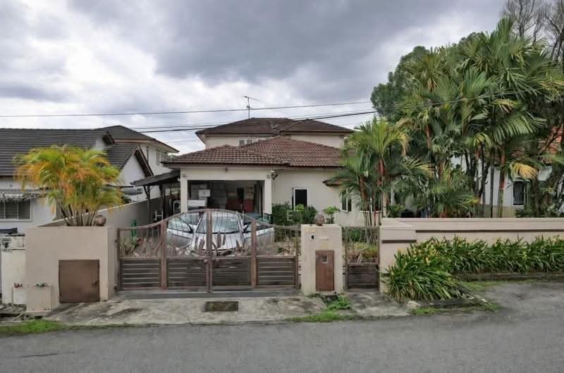 Semi-Detached House for Sale in Seksyen 6 (Petaling Jaya) - Hannee Tay - Exterior - PropertyGuru.com.my