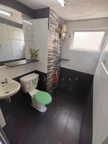 Apartment for Sale at SD Apartments II - Elisa Yap - Bathroom - PropertyGuru.com.my