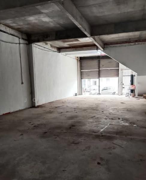 Kilang Teres untuk Disewa di Kulai (Johor) - Joanne Yong - Interior - PropertyGuru.com.my