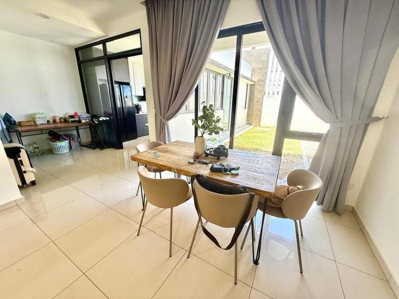 Townhouse for Rent in Sunway City Iskandar Puteri (Iskandar Puteri (Nusajaya)) - Lucas Ong - Dining Room - PropertyGuru.com.my