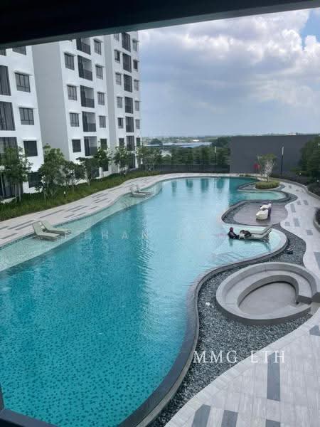 Kediaman Servis untuk Dijual di Berkeley Uptown - Ethan Chua - Exterior - PropertyGuru.com.my