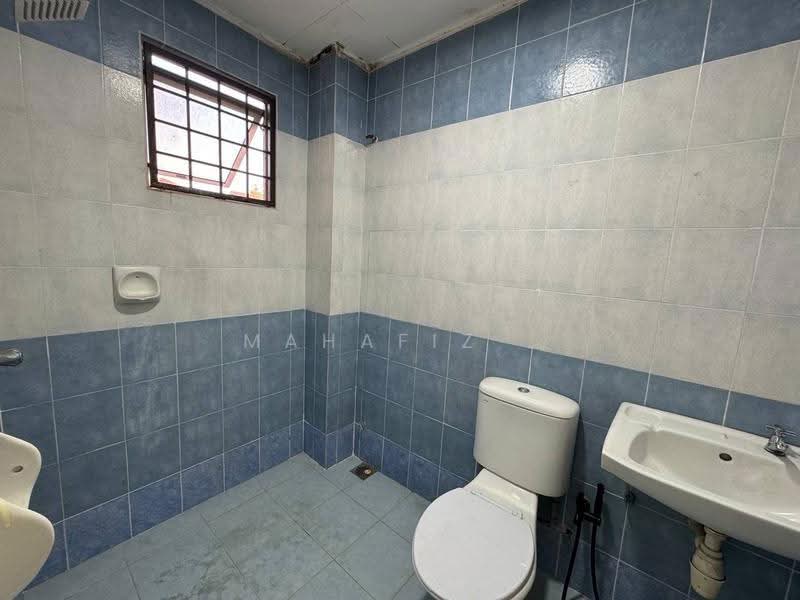2-storey Terraced House for Sale in Taman Bukit Subang (Shah Alam) - Mahafiz . - PropertyGuru.com.my