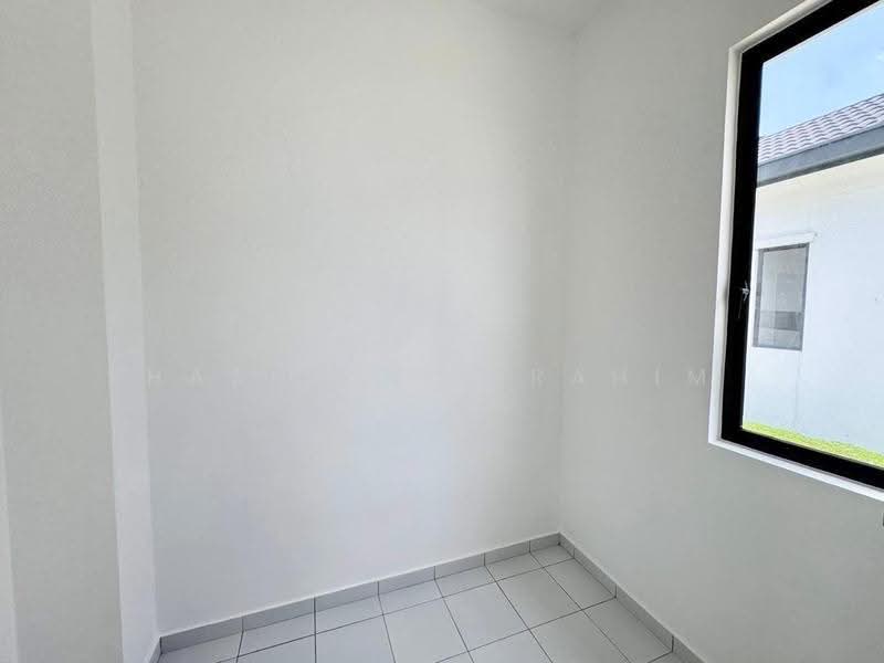 Rumah Teres 1-Tingkat untuk Disewa di Shah Alam (Selangor) - Hasniza Ibrahim - PropertyGuru.com.my