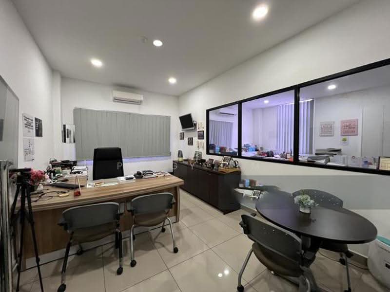Kilang Berkembar untuk Disewa di Puchong (Selangor) - Peggy Lim - Study - PropertyGuru.com.my