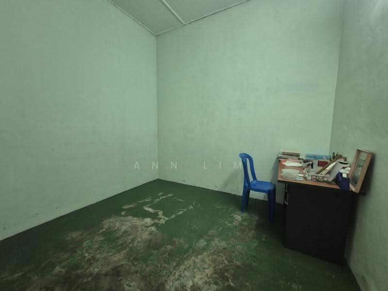 1-storey Terraced House for Sale in Taman Nam Yang (Melaka City) - Ann Lim - Study - PropertyGuru.com.my