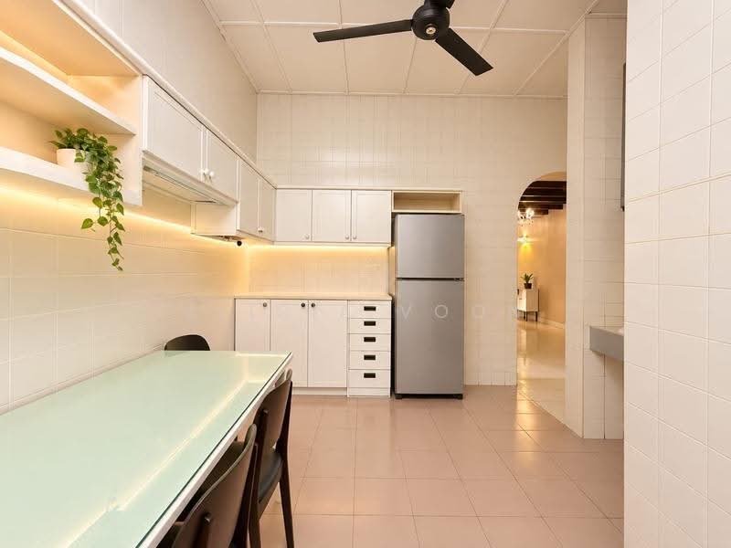 1.5-storey Terraced House for Sale in Taman Molek (Johor Bahru) - Alicia Voon - PropertyGuru.com.my