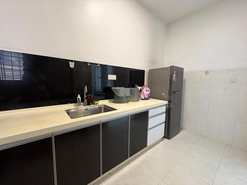 Condominium for Sale at The Spring - Bryan Teng - Kitchen - PropertyGuru.com.my