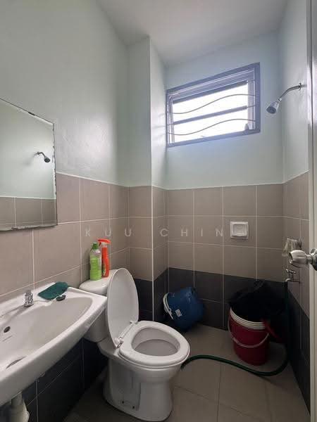 2-storey Terraced House for Sale in Setia Tropika (Johor Bahru) - Kuu Chin - Bathroom - PropertyGuru.com.my