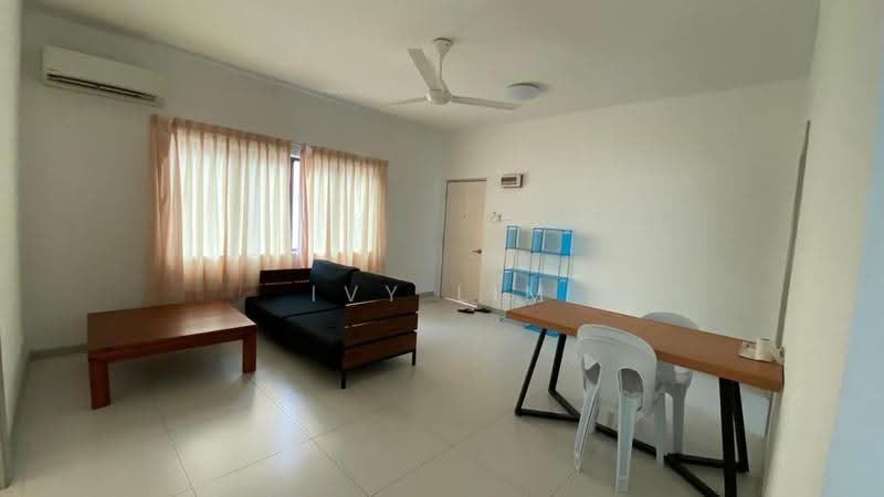 Pangsapuri untuk Dijual di Grace Court - Ivy Lim - Living Room - PropertyGuru.com.my