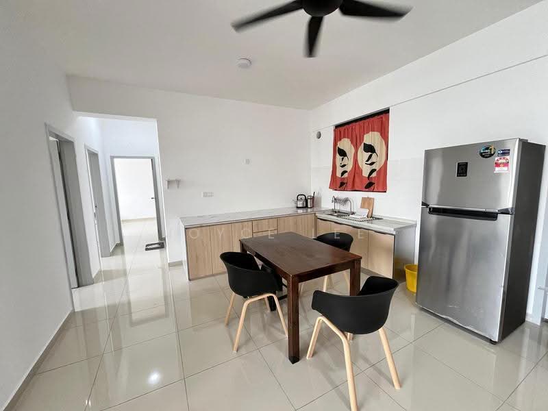 Kondominium untuk Dijual di Golden Triangle 2 - Joyce Lee - Kitchen - PropertyGuru.com.my