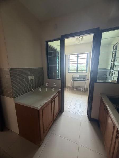 Kondominium untuk Dijual di Saujana Residency - Raja Krishnan - Kitchen - PropertyGuru.com.my