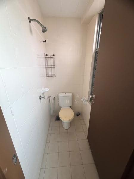 Kondominium untuk Dijual di Saujana Residency - Raja Krishnan - Bathroom - PropertyGuru.com.my