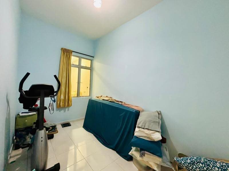 2-storey Terraced House for Sale in Bandar Jaya Putra (Johor Bahru) - Catherine Lee - Bedroom - PropertyGuru.com.my