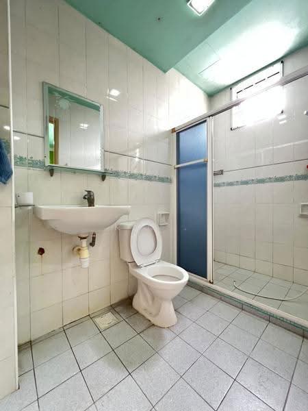 Kondominium untuk Disewa di Nusavilla - Kim . - Bathroom - PropertyGuru.com.my