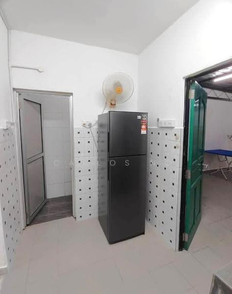 Rumah Teres 2-Tingkat untuk Disewa di Pjs 10 (Sunway) - Carlos Ng - Kitchen - PropertyGuru.com.my