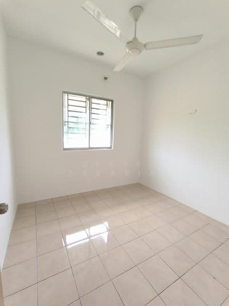 Rumah Teres untuk Dijual di Nusari Bayu 1 (Labu) - Deeja Zakaria - PropertyGuru.com.my