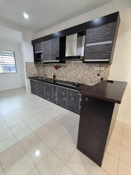 Rumah Teres untuk Dijual di Nusari Bayu 1 (Labu) - Deeja Zakaria - PropertyGuru.com.my