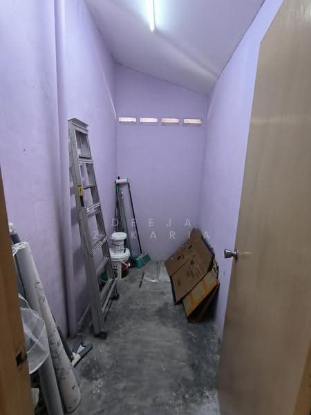 Rumah Teres untuk Dijual di Nusari Bayu 1 (Labu) - Deeja Zakaria - PropertyGuru.com.my