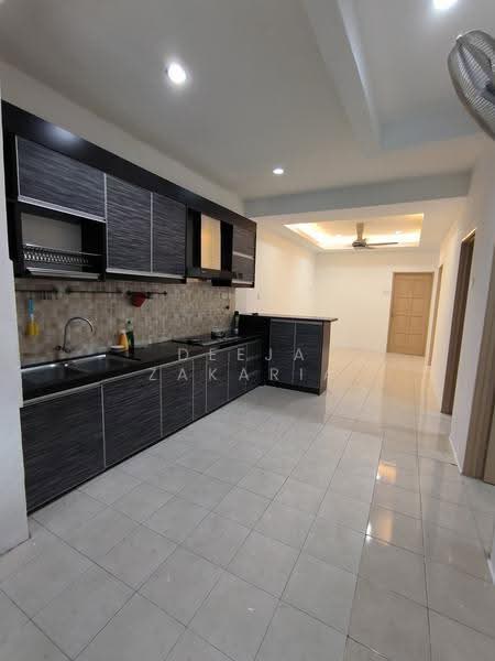 Rumah Teres untuk Dijual di Nusari Bayu 1 (Labu) - Deeja Zakaria - PropertyGuru.com.my