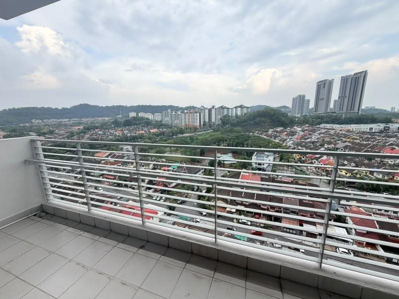 Kediaman Servis untuk Disewa di SetiaWalk - Sinclair Tan - Balcony - PropertyGuru.com.my