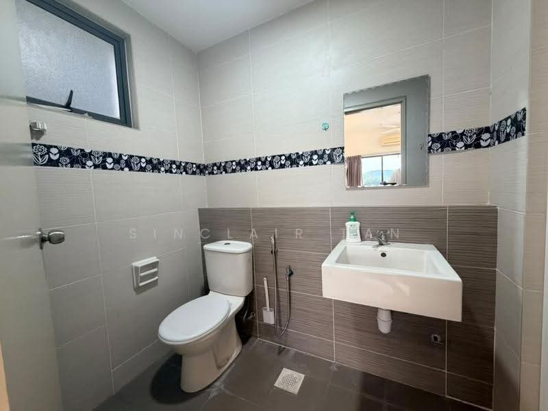 Kediaman Servis untuk Disewa di SetiaWalk - Sinclair Tan - Bathroom - PropertyGuru.com.my