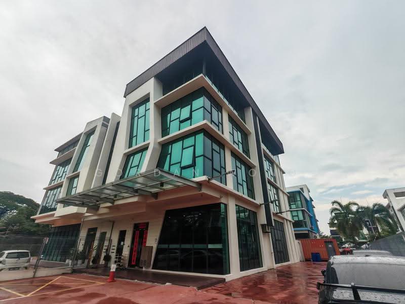 Commercial Semi-D for Sale in Setia Alam (Selangor) - Gordan Wong - Exterior - PropertyGuru.com.my