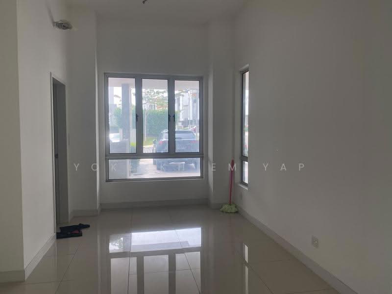 Rumah Bandar untuk Disewa di Kajang (Selangor) - Yoke Khiem Yap - Living Room - PropertyGuru.com.my