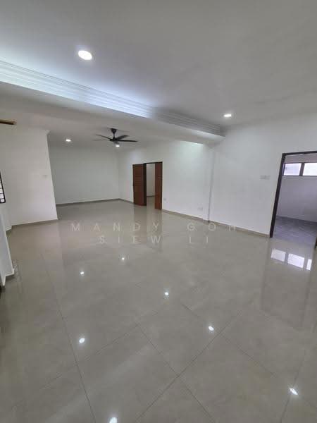 2-storey Terraced House for Sale in Taman Sri Skudai (Skudai) - Mandy Goh Siew Li - Living Room - PropertyGuru.com.my