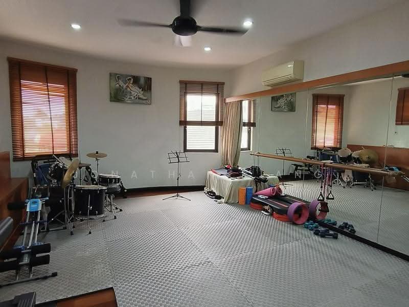 Rumah Banglo untuk Dijual di Subang Heights (Subang Jaya) - Jonathan Kiang - Gym - PropertyGuru.com.my