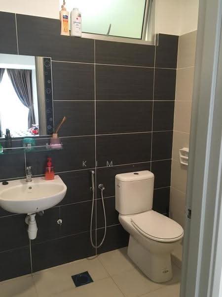 Apartment for Rent at Midori Green (Pangsapuri Hijauan) - Kim . - Bathroom - PropertyGuru.com.my