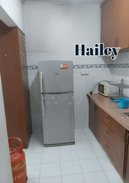 Pangsapuri untuk Disewa di Pangsapuri Perai Utama - Hailey Ch'ng - Kitchen - PropertyGuru.com.my