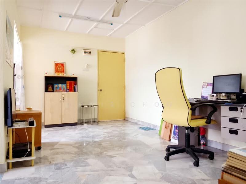 Flat for Sale at Desa Petaling Flat - Chris Choo - Study - PropertyGuru.com.my