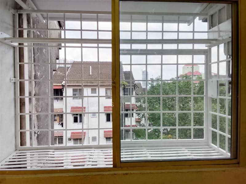 Flat for Sale at Desa Petaling Flat - Chris Choo - View - PropertyGuru.com.my