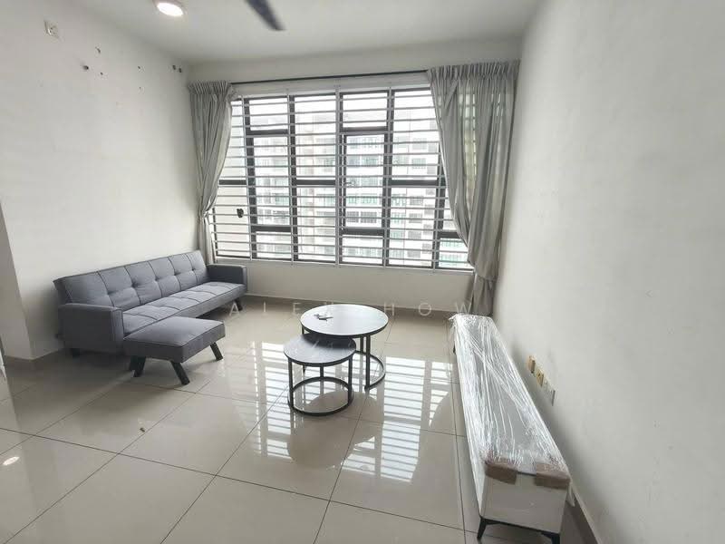 Pangsapuri untuk Disewa di Austin Regency (Pangsapuri Austin Perdana) - Alex How - Living Room - PropertyGuru.com.my